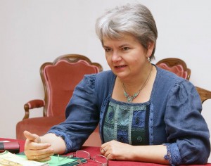 Uzsalyné Pécsi Rita
